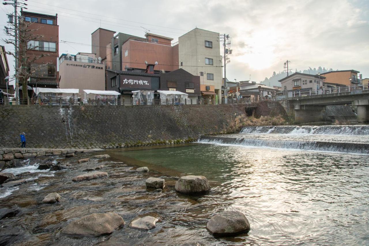 Hotel Hana Takayama  Eksteriør billede